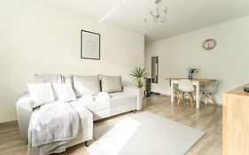 Apartament Gold - 2 Osobne Sypialnie Z Balkonem - Spaceapart