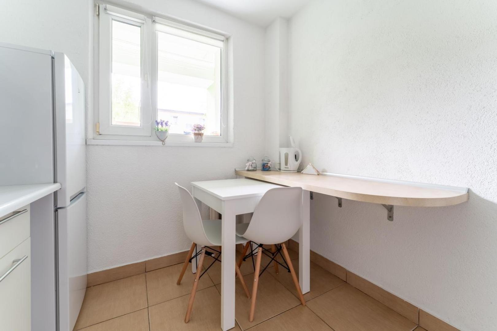 Apartament Gold - 2 Osobne Sypialnie Z Balkonem - Spaceapart Jelenia Góra Zewnętrze zdjęcie